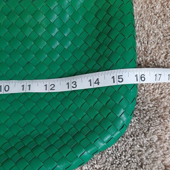 Melie Bianco Brigitte Woven Kelly Green Vegan Leather Bag - Picture 12 of 14